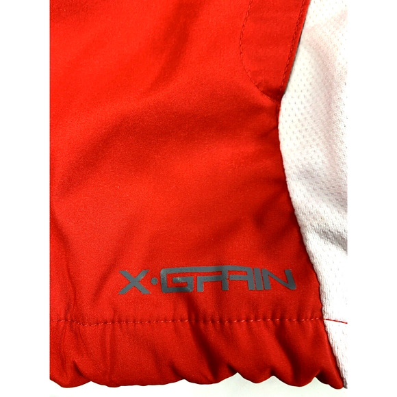 New England Patriots Shirt Mens Small XGrain Red Short Sleeve Sports Pockets - Picture 16 of 16